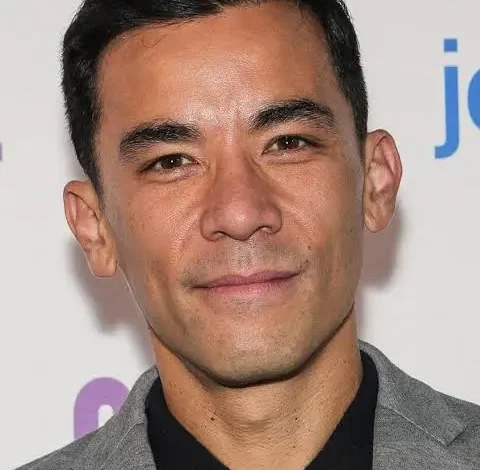 Conrad Ricamora